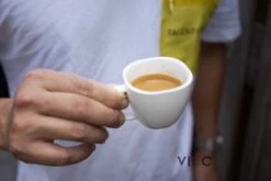 Vietnamese Dark Roast Koffiebonen 500g | 20% Arabica - 80% Robusta | DAM Koffie 10 Vietnamese Dark Roast Koffiebonen 500g | 20% Arabica - 80% Robusta | DAM Koffie -Koffie Promotie Winkel 1200x800 7